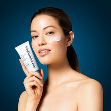 Laden Sie das Bild in den Galerie-Viewer, Skin Smoothing Cream